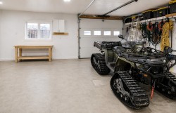 Garage - 