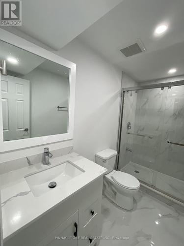 31 Berryman Lane, Markham, ON - Indoor Photo Showing Bathroom