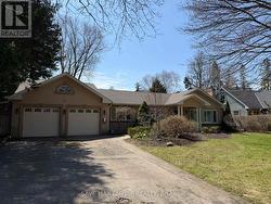 964 PARKLAND AVENUE Mississauga, ON L5H 3G6