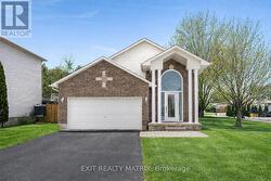 403 CENTENAIRE STREET Russell, ON K0A 1W0