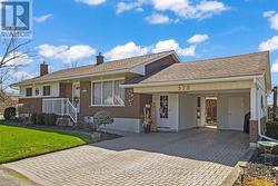 576 17TH AVENUE Hanover, ON N4N 3A9
