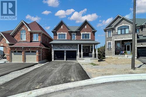 82 LAWRENCE D. PRIDHAM AVENUE  New Tecumseth, ON L9R 0X1