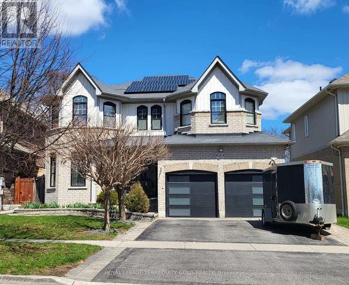 66 RIDEOUT STREET  Ajax, ON L1S 1P8
