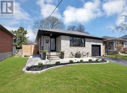 10 DUNROBIN DRIVE Toronto, ON M9B 2S9