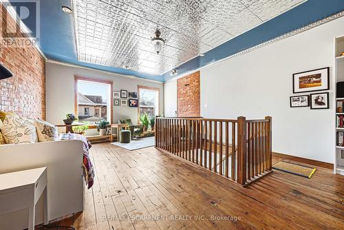 593-595 King Street E, Hamilton, ON 
