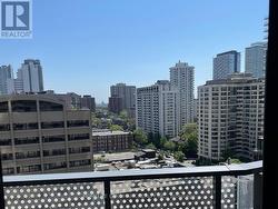 912 - 11 WELLESLEY STREET W Toronto, ON M4Y 0G4