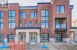 36 DANIELLE MOORE CIRCLE Toronto, ON M1P 2S7
