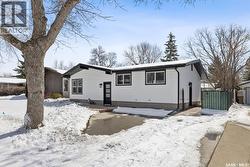 819 Shannon ROAD  Regina, SK S4S 5K1