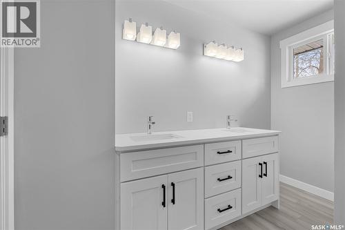 819 Shannon Road, Regina, SK - Indoor