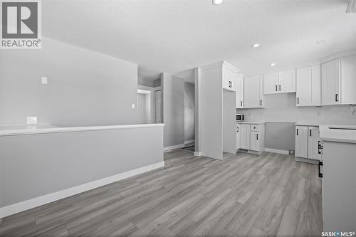 819 Shannon Road, Regina, SK - Indoor Photo Showing Kitchen