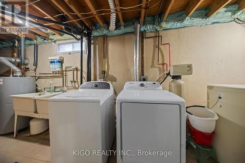 42 Tupper Crescent, Kitchener, ON - Indoor Photo Showing Laundry Room