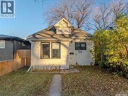 710 I AVENUE S  Saskatoon, SK S7M 1Y9