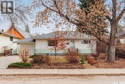 1609 Park AVENUE  Saskatoon, SK S7H 2P2