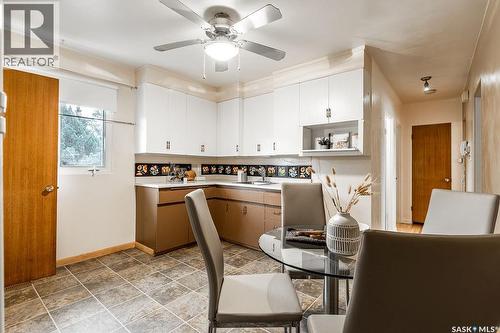 1609 Park Avenue, Saskatoon, SK - Indoor