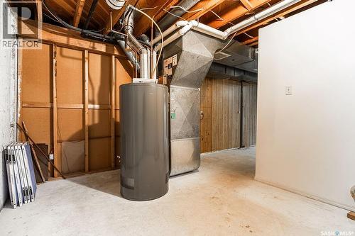 1609 Park Avenue, Saskatoon, SK - Indoor Photo Showing Basement