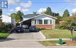 218 HARMONY ROAD N Oshawa (Eastdale), ON L1G 6L5