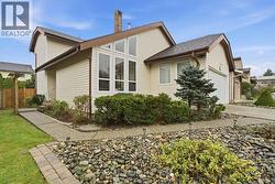 2808 MCCOOMB DRIVE  Coquitlam, BC V3B 6B3