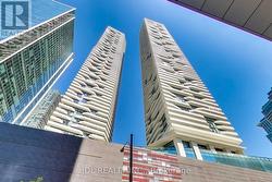 4010 - 100 HARBOUR STREET Toronto, ON M5J 0B5