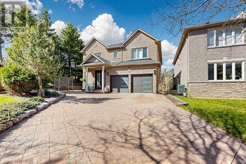 96 BRADGATE DRIVE  Markham, ON L3T 7M3