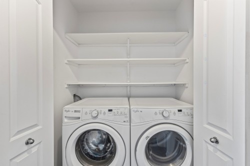 Laundry - 4-215 Boul. Bouchard, Dorval, QC - Indoor Photo Showing Laundry Room