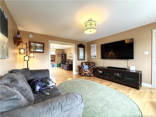 80 Blanchard Crt, Fredericton, NB 