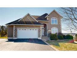 4 Admiralty DR  Saint John, NB E2K 0B7