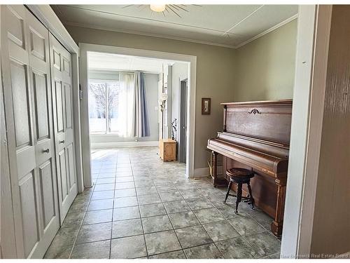 141 1 Ere Rue, Shippagan, NB 