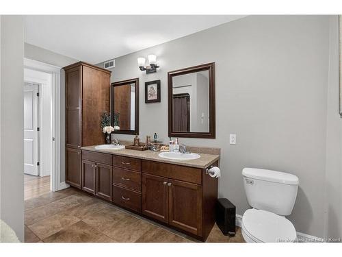 876 Bernard St, Dieppe, NB 