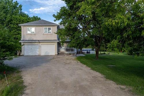 2 Schubert Lane, St Andrews, MB 