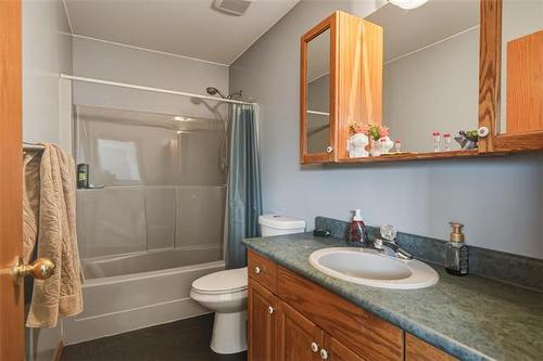 2 Schubert Lane, St Andrews, MB 