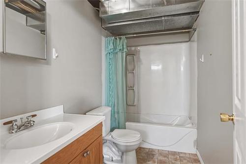 2 Schubert Lane, St Andrews, MB 