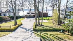 13 GEORGINA DRIVE Oro-Medonte, ON L4M 1E9