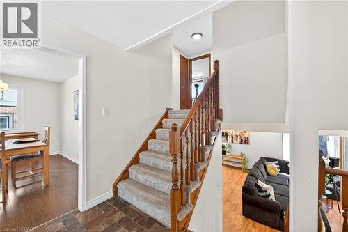 22 Vance Crescent, Waterdown, ON - Indoor Photo Showing Other Room