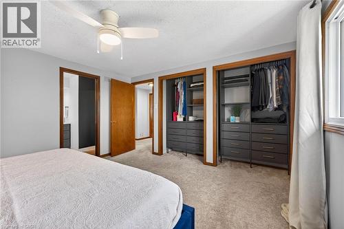 22 Vance Crescent, Waterdown, ON - Indoor Photo Showing Bedroom