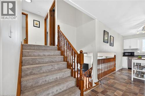 22 Vance Crescent, Waterdown, ON - Indoor Photo Showing Other Room