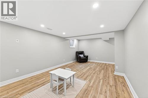 22 Vance Crescent, Waterdown, ON - Indoor Photo Showing Other Room