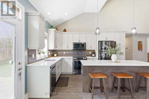 79055 Kelly Court, Central Huron (Goderich), ON - Indoor Photo Showing Kitchen With Upgraded Kitchen