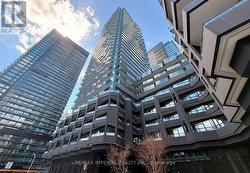 2311 - 110 BROADWAY AVENUE Toronto, ON M4P 1V7