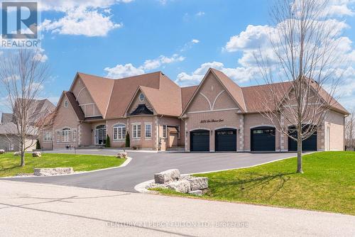 5121 TOM THOMSON COURT  Pickering, ON L1Y 0A1
