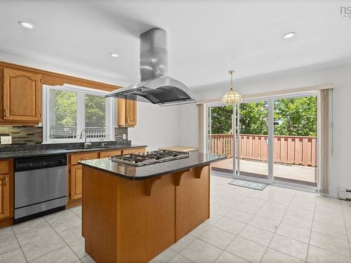 152 Roxbury Crescent, Halifax, NS 