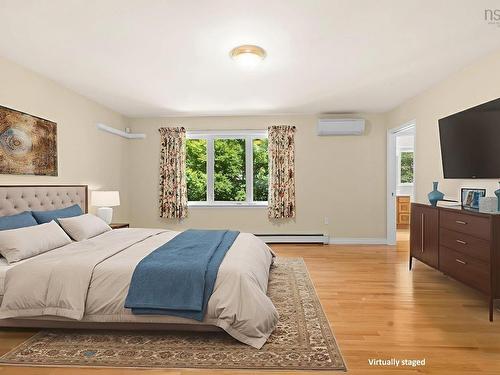 152 Roxbury Crescent, Halifax, NS 