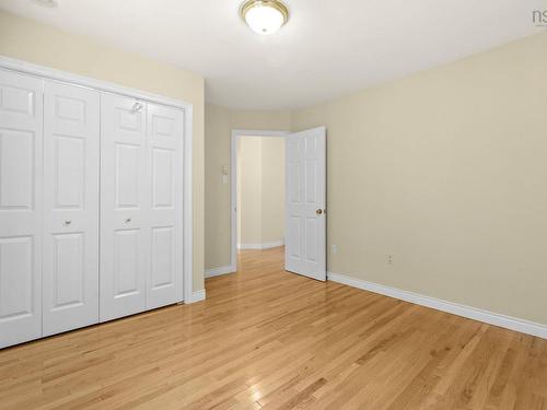 152 Roxbury Crescent, Halifax, NS 