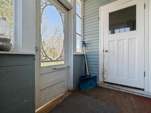 40 Clifford Street, Amherst, NS 