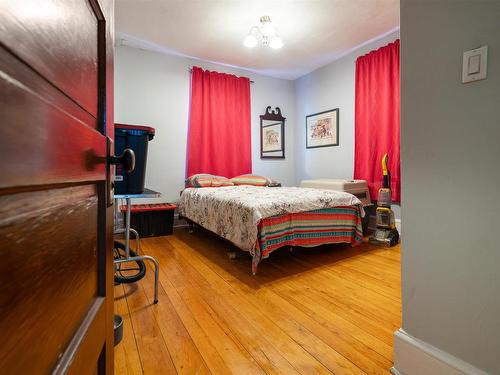 40 Clifford Street, Amherst, NS 