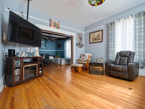 40 Clifford Street, Amherst, NS 