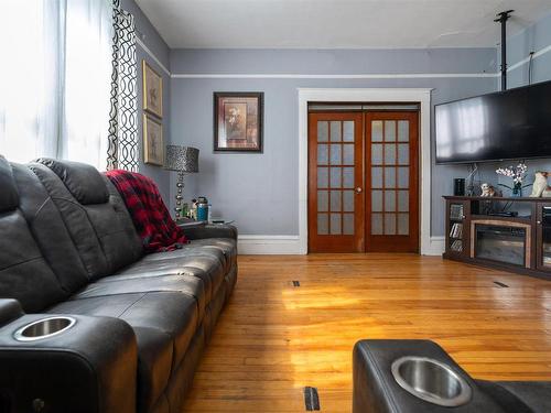 40 Clifford Street, Amherst, NS 