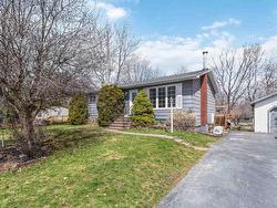 63 DESBRISAY Drive Bridgewater, NS B4V 3E3