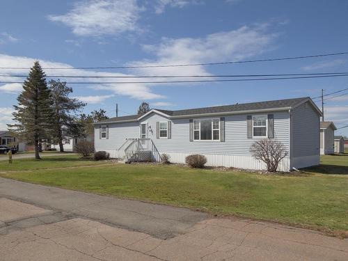 10 Lorne Crescent, Amherst, NS 