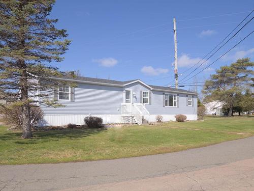 10 Lorne Crescent, Amherst, NS 