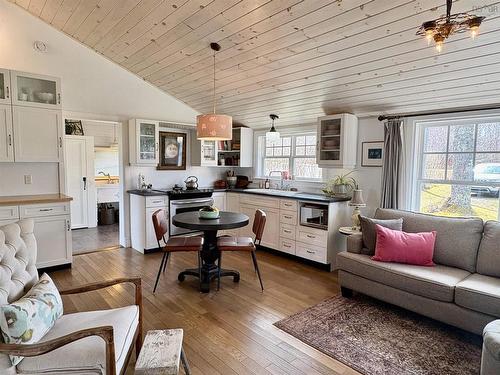 24 Myrtle Lane, Argyle, NS 